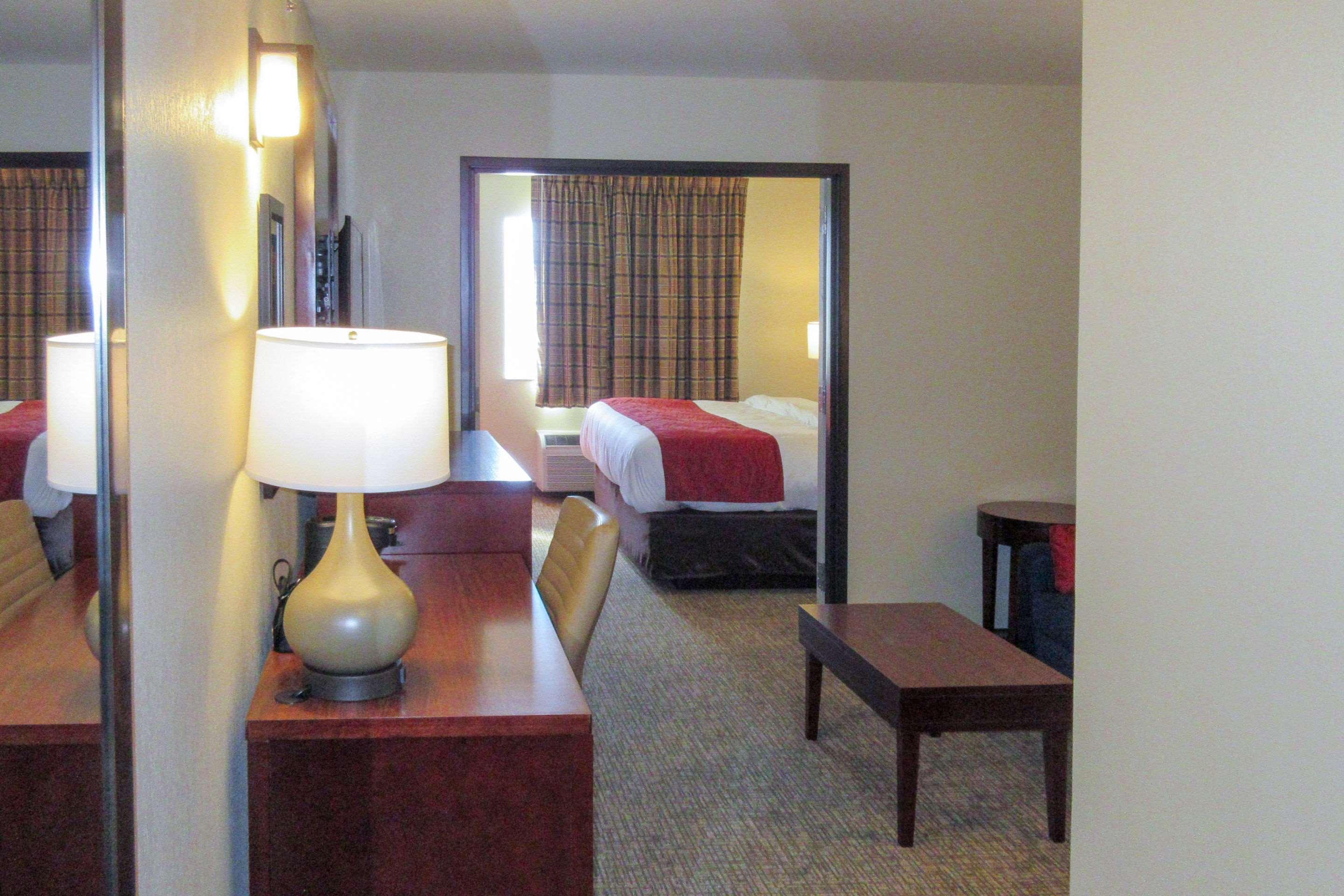 Comfort Inn Bonner Springs Kansas City Экстерьер фото