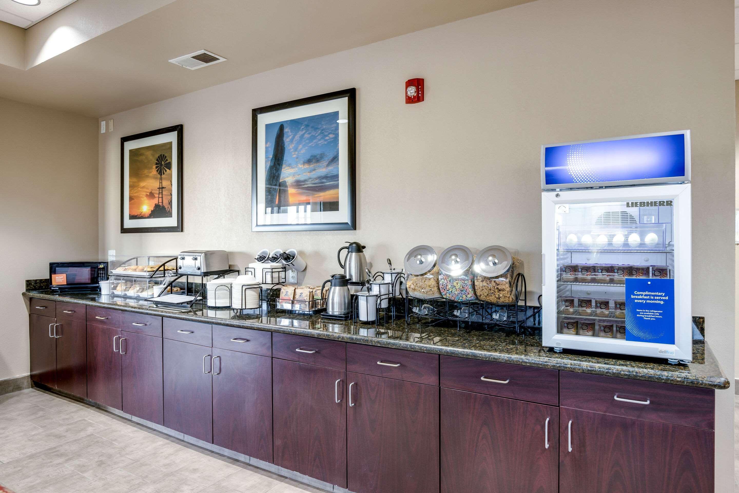 Comfort Inn Bonner Springs Kansas City Экстерьер фото